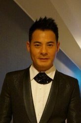 巾帼枭雄之义海豪情黄智贤