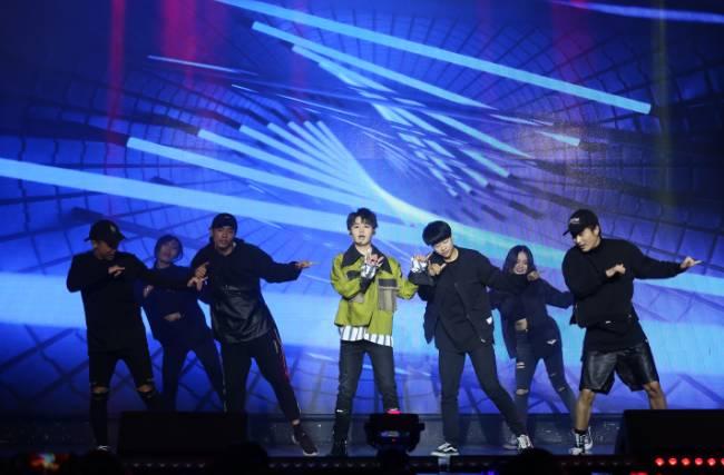 “国民弟弟”徐浩,在炫舞梦工厂in-Music完成新歌首唱