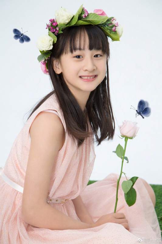 小仙女长大了!田亮晒女儿森碟美美庆生照
