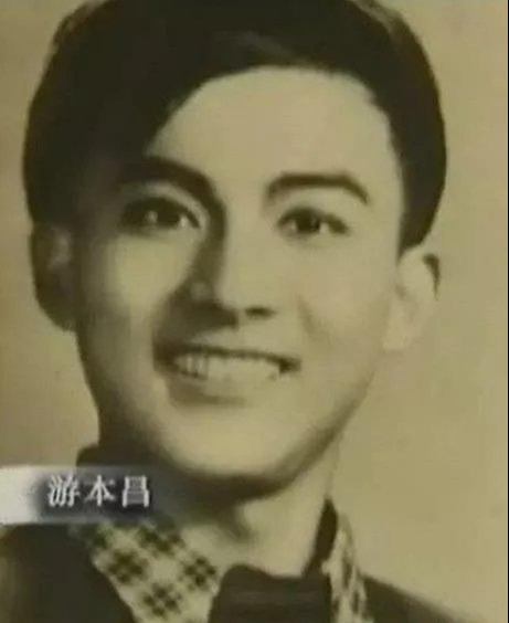 《济公》爷爷游本昌年轻时颜值高,妥妥的小鲜肉