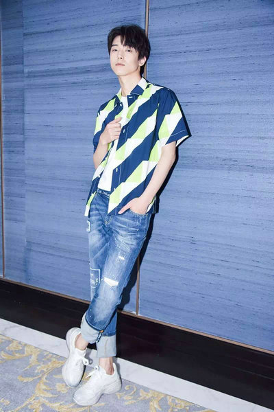 魏天浩《青春警事》热播 感情线升级引期待